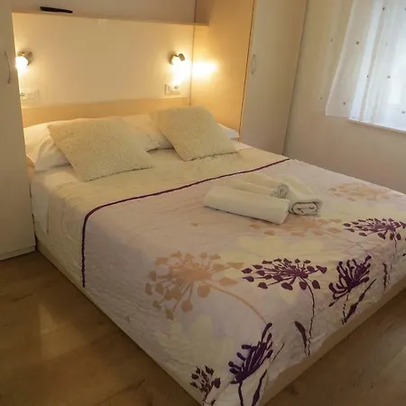 Jakir Apartment *