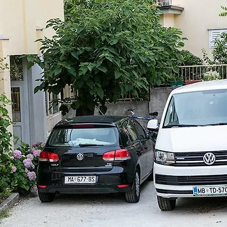 شقة Jakir Baška Voda