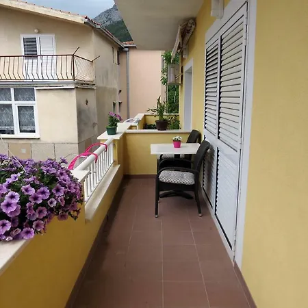 شقة Jakir Baška Voda