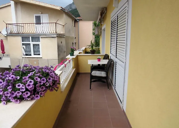 شقة Jakir Baška Voda