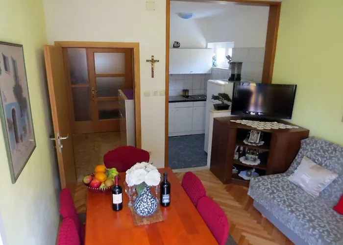 Jakir * Baška Voda